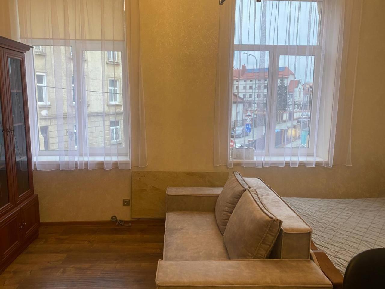 Апартаменти На Вулиці Антоновича Lviv Eksteriør billede